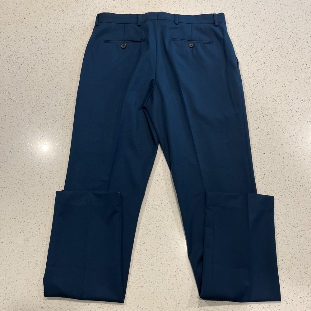 J. Ferrar Slim 360 Stretch Washable Cropped Blue Pants 32 x 34 NWT - Picture 7 of 7